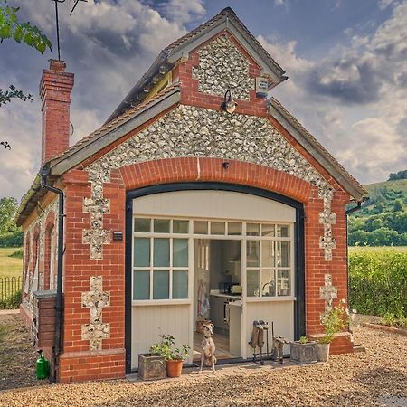 Villa The Pump House At Wiston Estate Ashington  Exterior foto